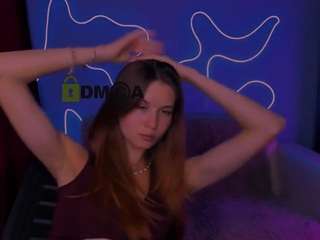 angie-foxy1