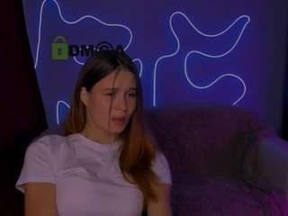 angie-foxy1