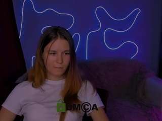 angie-foxy1