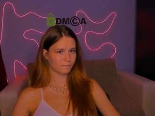 angie-foxy1