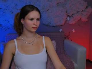 angie-foxy1