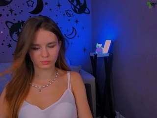 angie-foxy1