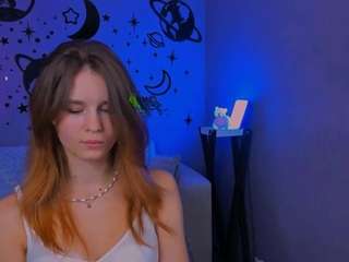 angie-foxy1