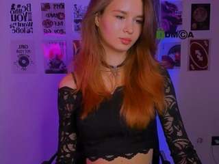 angie-foxy1