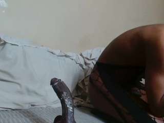 femboyj live webcam show
