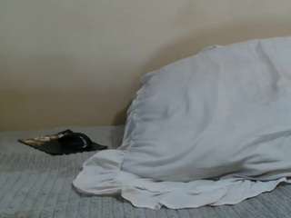 femboyj live webcam show