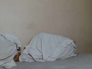 femboyj live webcam show