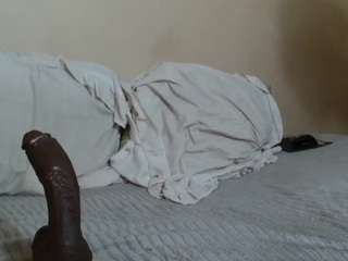 femboyj live webcam show