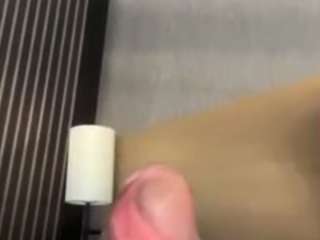 mari8inches