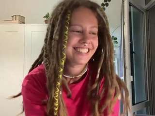 SauPandy live webcam show
