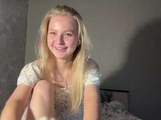 Ariel live webcam show