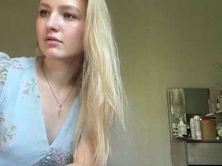 Ariel live webcam show