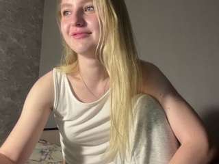 Ariel live webcam show
