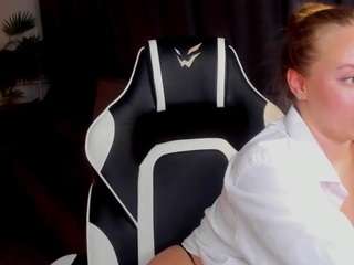 Coral1ne-Clark live webcam show
