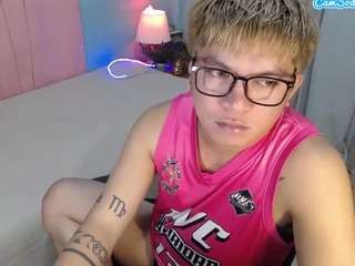 GorgeousAdamxx