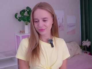 KarisaBanker live webcam show