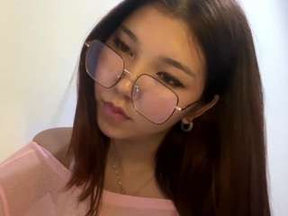 Rina live webcam show