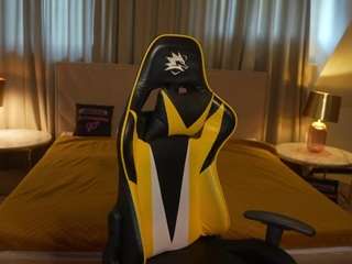 NikolDiamond054 live webcam show