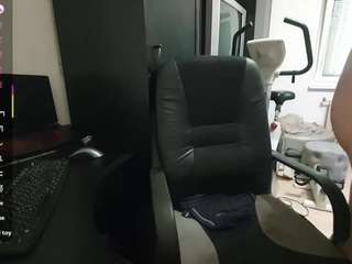 Trixievibequeen's cam show statistics and live stream
