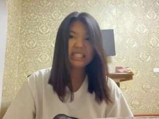 Nelly live webcam show