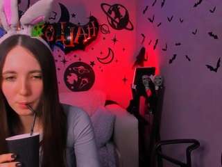 bella-dorn1 live