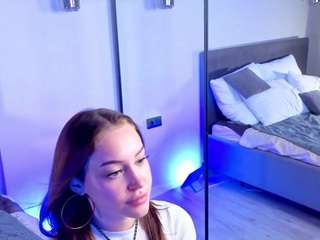 LaverneRm live cam preview