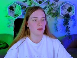 sadie-peach