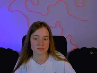 sadie-peach