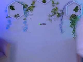 sadie-peach live webcam show