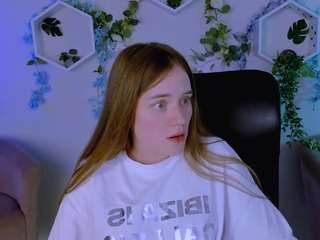 sadie-peach live webcam show