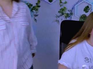 sadie-peach live webcam show