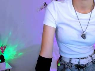 sadie-peach live webcam show