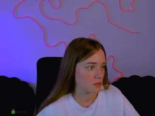 sadie-peach live webcam show
