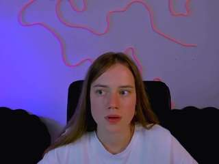 sadie-peach