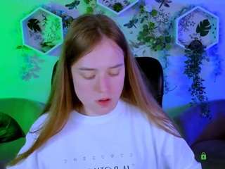 sadie-peach