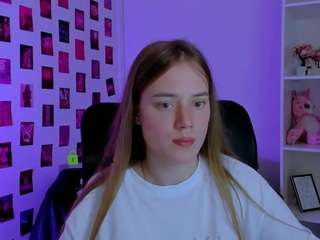sadie-peach