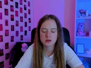 sadie-peach