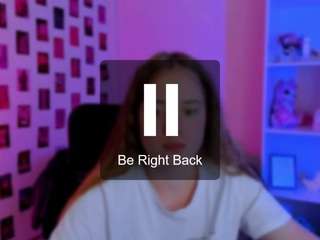 sadie-peach's live room