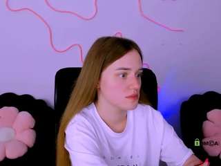 sadie-peach