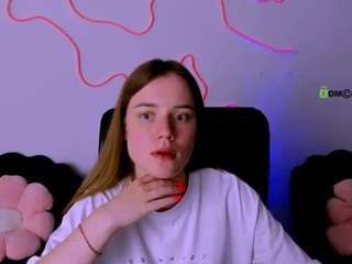 sadie-peach