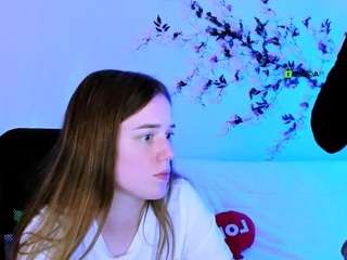 freya-cute live webcam show