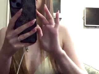 MyrtaFilkins live webcam show