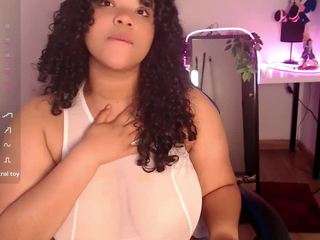 anna-curly18 live webcam show