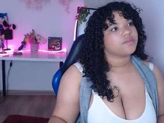 anna-curly18