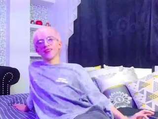 axell-stone live webcam show
