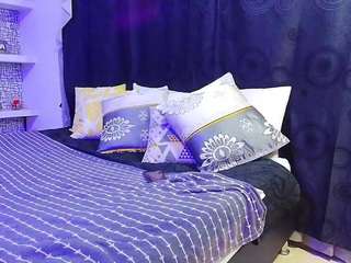 axell-stone live cam