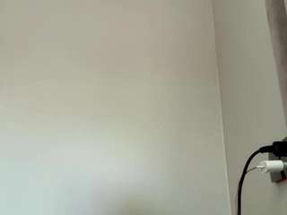 danyelletsuchiya live cam