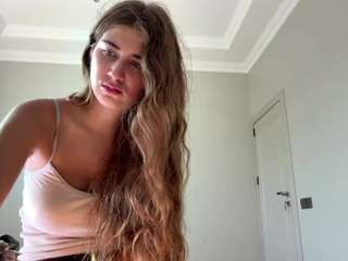 danyelletsuchiya Live Webcam on CamSoda