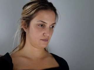 laraedonnel live webcam show