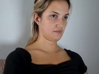 laraedonnel live webcam show